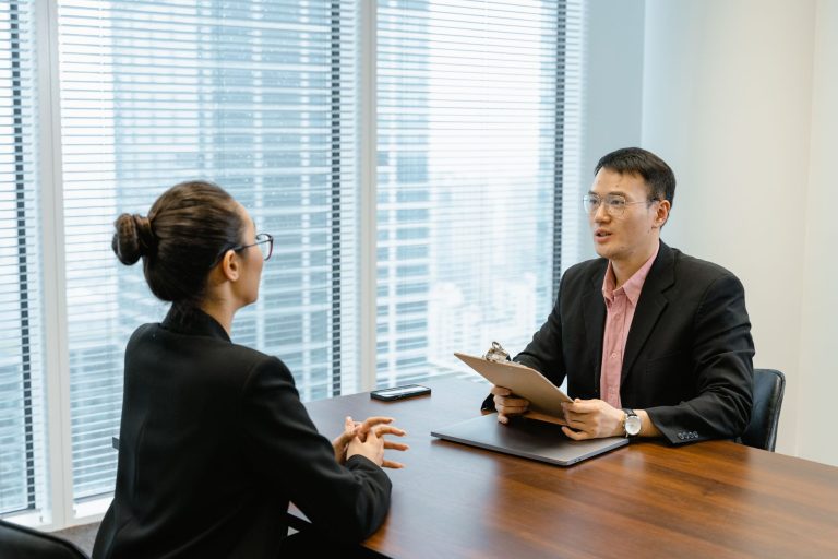 Ce avantaje am daca aleg recrutare personal din Asia?